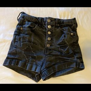 3 pairs of Aeropostale ripped jean shorts. Size 6.